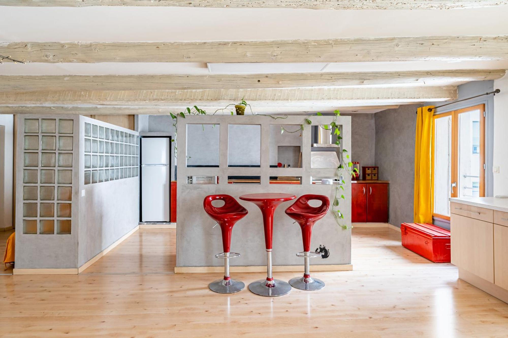 Dina Great Big Appartment - 6 Pers With Overhead Projector Marseille Exterior photo